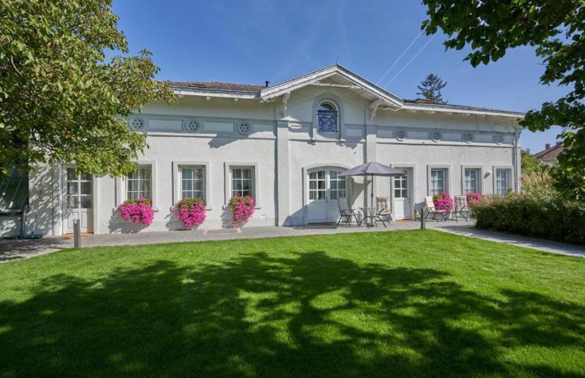 Apartment Mit Gartenblick Und Terrasse Baden Exterior foto